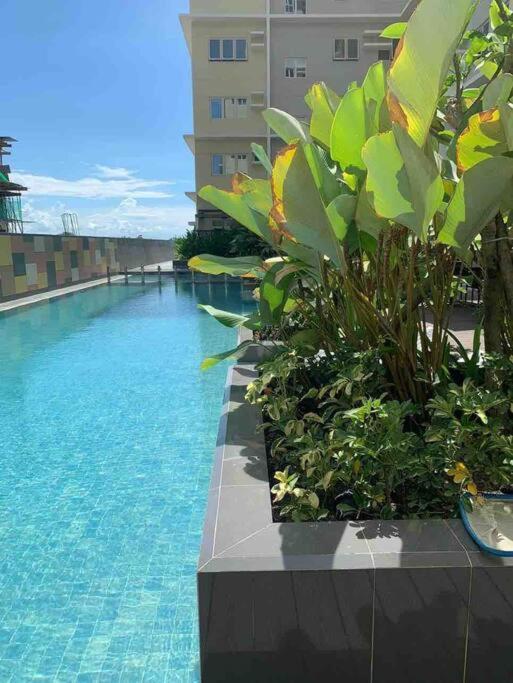 1Br With Extra Room At One Regis- Megaworld Bacolod Bagian luar foto